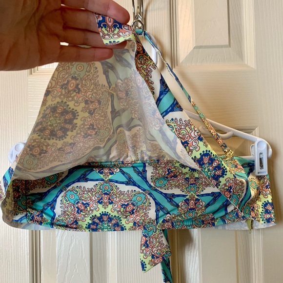 Gianni Bini Bandeau Bikini Top ONLY - Picture 2 of 4